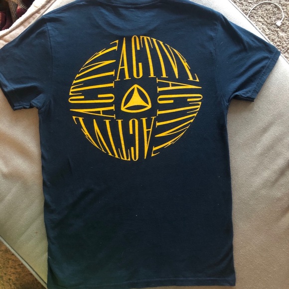 Men’s Small navy blue Active Ride Shop Select Tee - Picture 4 of 4